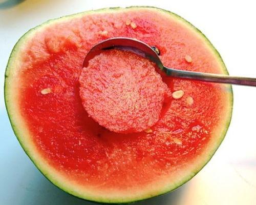 吃瓜库尔勒原视频,吃瓜达人带你领略瓜乡魅力