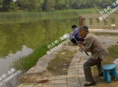马扎哥钓鱼吃瓜视频在线观看,欢乐时光尽享田园风光